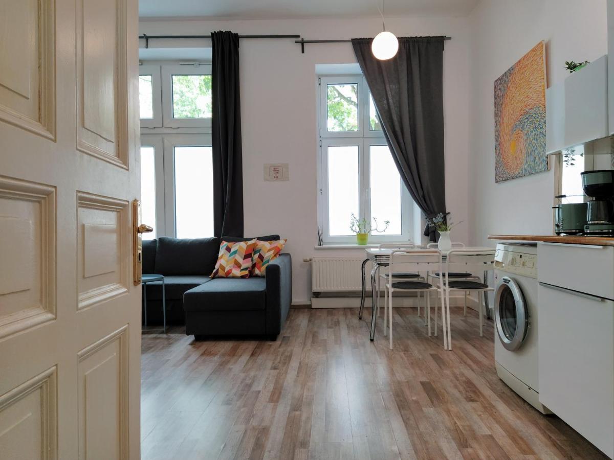 Cozy Studio In Friedrichshain, 4 Quiet Guests Only Berlin Kültér fotó